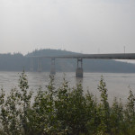 At the Yukon river visitor's center I walked down to the river to get a good view of the bridge.