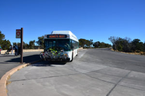 Along the south rim of the canyon the park service operates shuttle buses. Private cars not allowed here, or it would be a zoo. 